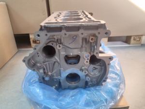 उच्च गुणवत्ता वाले ea888 जी3 <span class=keywords><strong>2</strong></span>.0tfsi इंजन सिलेंडर ब्लॉक vw aui cjx cug 06k103023k - Product Image 4
