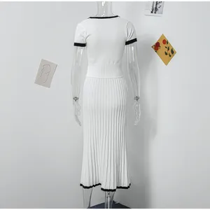 Nouvel ensemble <span class=keywords><strong>chic</strong></span> tricoté patchwork <span class=keywords><strong>pour</strong></span> <span class=keywords><strong>femme</strong></span> : hauts à manches courtes col en V et jupes midi taille haute – 2 pièces - Product Image 5