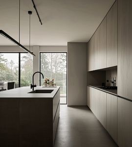 Armoires de cuisine style moderne, armoires de cuisine et options d'armoires de garde-manger intelligentes pour un rangement élégant - Product Image 6