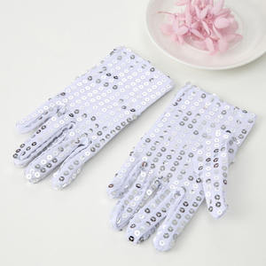 Gants en paillettes argentées pour adultes et enfants, gants en maille à paillettes, mitaines de danse à paillettes pour accessoire de costume de robe - Product Image 1