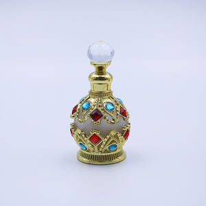 Оптовая продажа, креативные новые специальные винтажные арабские украшения, 15 мл, улучшенный вкус, инкрустация, бутылка с эфирным маслом - Product Image 6
