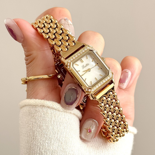 SCOTTIE 9837 Retro Square Diamond-Studded Fashion Women's Quartz Watch Luxury Ladies Watch