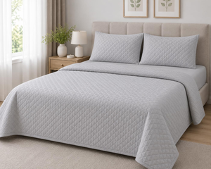 Wholesale Luxury Soft 100% Polyester 3 Pcs Solid Diamond Stitched <b>Bedding</b> <b>Quilt</b> Set with 2 Pillowcase - Product Image 1