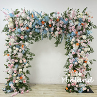S517 Arche florale carrée de 2,4 m en soie rouge foncé avec roses artificielles pour décoration de toile de fond de mariage