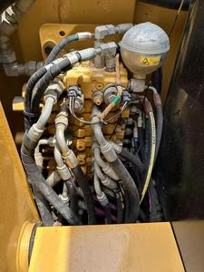 Utilizado para Miniexcavadora 305.5E/305.5E2/305.5 de 5.5 Toneladas, Excavadora Hidráulica con Bomba Denison, Motor y Componentes de Engranajes - Product Image 5