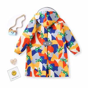 Impermeable Infantil Personalizado con Poncho para Mochila, Ecológico, de una Pieza, Largo, para Bebés y Niños Pequeños y Medianos - Product Image 4