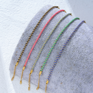 กำไลข้อมือปรับขนาดได้ ขายส่ง กำไลแบบเลื่อนเกลียวเคลือบทอง 18K สองสี ขายส่งเครื่องประดับ - Product Image 1