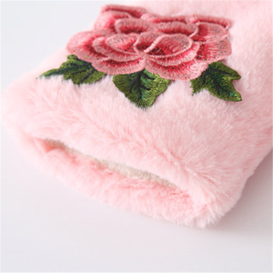 Blanco rosa niños cálido abrigo <span class=keywords><strong>de</strong></span> piel sintética precio al por mayor <span class=keywords><strong>de</strong></span> los niños <span class=keywords><strong>de</strong></span> abrigos <span class=keywords><strong>de</strong></span> invierno - Product Image 5