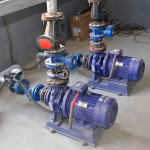 หอทำความเย็น LQT รุ่น LQT-20 LQT-50 เครื่องทำความเย็นน้ำมันไฮดรอลิกแบบแนวตั้ง ผลิตในจีน - Product Image 2