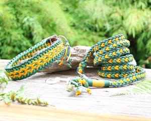 Nuevo conjunto de correa de Collar ajustable personalizado para mascotas hecho a mano 550 Collar de perro trenzado de Paracord con hebilla de cuero decoración de plumas - Product Image 1