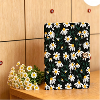 Carnet brodé Daisy, carnet floral A5 A6 ligné, couverture rigide, ouverture à plat, joli carnet, cadeaux pour femmes, fleurs de marguerite blanches