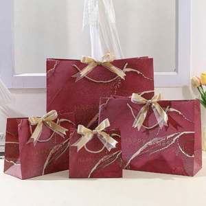 Bolsa de Papel Blanca Personalizada de Alta Calidad para Regalos de Cumpleaños, Bodas, Dulces, Ropa, con Cinta - Product Image 1