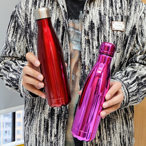Botella <span class=keywords><strong>de</strong></span> <span class=keywords><strong>Agua</strong></span> <span class=keywords><strong>de</strong></span> Acero Inoxidable con Aislamiento al Vacío <span class=keywords><strong>de</strong></span> 17 oz, Termo con Recubrimiento Electrolítico Arcoíris, Botella con Forma <span class=keywords><strong>de</strong></span> Lata <span class=keywords><strong>de</strong></span> Refresco con Recubrimiento Cromado - Product Image 1