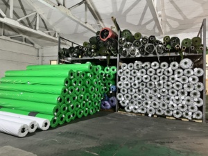 Césped <span class=keywords><strong>Artificial</strong></span> de Alta Calidad al por Mayor 2026, Rollo de 40 mm, Césped <span class=keywords><strong>Artificial</strong></span> Apto para Mascotas, Fabricante, Muestras Gratis - Product Image 5