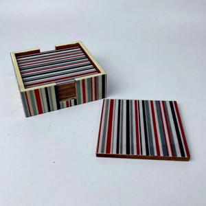 Ensemble de sous-verres décoratifs en bois avec impressions peintes pour les maisons et les hôtels |   Sous-verres rectangulaires laqués écologiques et antidérapants pour le thé - Product Image 1