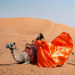 Vibrante Vestido de Satén Naranja para Sesión de Fotos en el Desierto, Atuendo Real Rajasthani para Safari en el Desierto Thar, Vestido Fluido con Hombros Descubiertos - Product Image 1