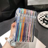 Étui de téléphone magnétique en acrylique de couleur cristalline au design de luxe avec support en métal invisible pour iPhone 17 Pro Max Slim Phone Grip