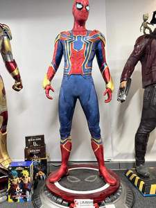 Sculpture Iron <span class=keywords><strong>Spider</strong></span>-<span class=keywords><strong>Man</strong></span> <span class=keywords><strong>Marvel</strong></span> <span class=keywords><strong>Avengers</strong></span> de haute qualité, taille réelle 1:1, avec éclairage LED, statue en résine pour décoration de collection - Product Image 4