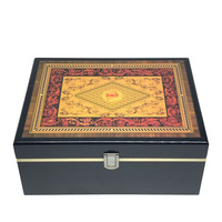 Vente en gros Boîte à bijoux et parfum en bois laqué haute brillance personnalisée Emballage cadeau de rangement style moyen-oriental de luxe