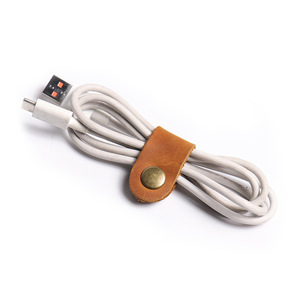 Organisateur de câbles de voyage en cuir véritable pour écouteurs, chargeurs USB, avec clip, support de rangement pour câbles de données et accessoires, personnalisable avec logo - Product Image 2