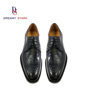 Chaussures habillées originales pour hommes avec logo personnalisé, en cuir véritable fait main de haute qualité, style Oxford léger pour l'automne - Product Image 4