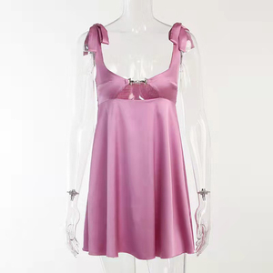 Vestito <span class=keywords><strong>Mini</strong></span> Estivo Elegante con Lacci, Stile Francese, Scollo Basso, in Raso, Tinta Unita, per Donna - Collezione Hot Sale - Product Image 3