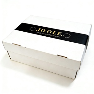 Boîte d'emballage pour chaussures One Piece, design personnalisé, emballage cadeau pour <span class=keywords><strong>homme</strong></span>, matériau recyclé, écologique, haut de gamme, feuille d'or UV - Product Image 1