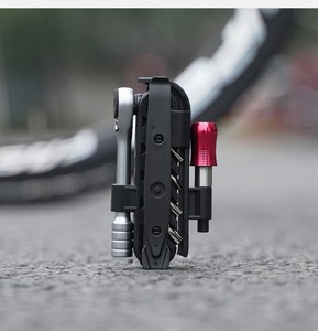 Kit complet d'outils de réparation pour VTT/vélo de route, comprenant un <span class=keywords><strong>clé</strong></span> à cliquet, un <span class=keywords><strong>clé</strong></span> <span class=keywords><strong>dynamométrique</strong></span> et une <span class=keywords><strong>clé</strong></span> <span class=keywords><strong>Allen</strong></span> - Product Image 1