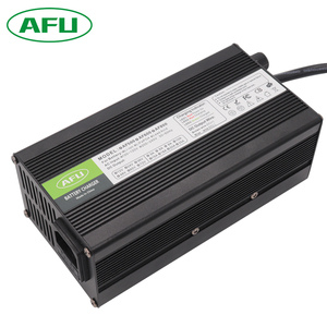 Caricabatteria elettrico 58.4V 10A spedizione rapida per batteria 16S 51.2V LiFePO4 <span class=keywords><strong>caricabatterie</strong></span> 48V LiFePO4 - Product Image 3