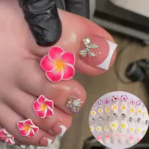 8 Pcs/Pack Toe Separator Cute Soft Silicone Toes Lock Tools Daisy Heart Shaped Rhinestones Nail Art Japanese Style Toe Separator