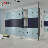Casilleros Compactos de HPL Laminado para Gimnasio con Cerraduras Electrónicas y de Llave, Estructura Ensamblada para Vestuarios