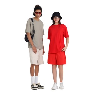 Camiseta Unisex de Algodón Peinado de 200g con Tacto Fresco, Estampado Personalizado, Color Sólido, Manga Corta para Hombre y Mujer - Product Image 2