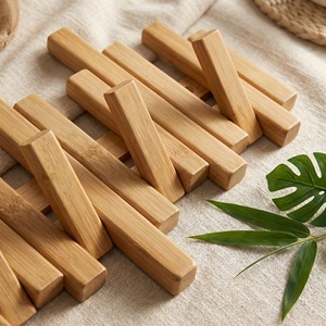 Perchero de madera para montar en la pared, gancho para ropa, llaves y gorras, organizador multifuncional, forma rectangular de un solo nivel - Product Image 2