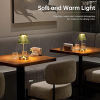 Lampe de chevet décorative d'ambiance verte en verre et métal, rechargeable par USB, à commande tactile et intensité variable, pour chambre à coucher, idéale pour l'export.