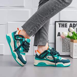 Sepatu Pria Trendi Low Top Multiwarna Baru Sol Empuk Sepatu Roti Kasual Sol Tebal Bernapas Permukaan Kulit Lembut Sepatu Olahraga - Product Image 6