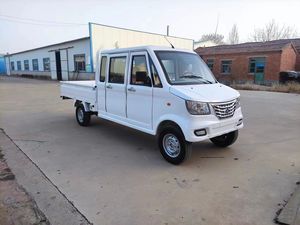 Camioneta Mini Eléctrica Ecológica de Doble Cabina y Cuatro Puertas, Estilo Familiar, Carga Eléctrica, Frenos de Disco en las Cuatro Ruedas, Alcance <100 km, 50kW - Product Image 2