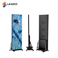 UHLED yüksek parlaklık Led lambalı Poster çerçeve dolap boyutu 640*1920mm otel reklam Led lambalı Poster ekran P1.839 dijital Led lambalı Poster