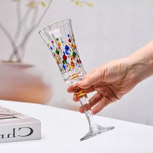 Coupes à cocktail et champagne à pied haut, décorées de diamants en relief, style vintage, pour fêtes et mariages, peintes à la main, colorées, pour vin blanc et rouge - Product Image 6