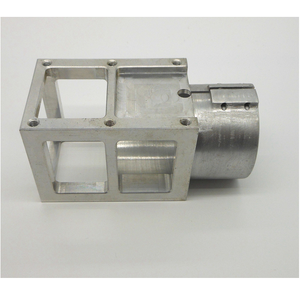 Pièces usinées CNC de haute précision OEM, fraisage 4 axes 5 axes, accessoires pour trépieds en acier inoxydable et alliage d'aluminium - Product Image 2