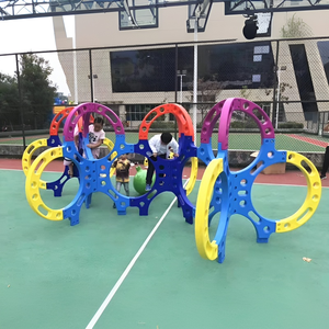 Équipement de terrain de jeu en plastique extérieur petit anneau 3D jouets château Playhouse avec siège pour enfants - Product Image 5