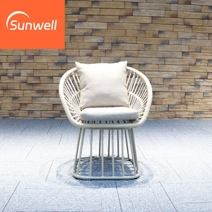 Ensemble <span class=keywords><strong>de</strong></span> <span class=keywords><strong>salon</strong></span> <span class=keywords><strong>de</strong></span> <span class=keywords><strong>jardin</strong></span> en aluminium et corde, chaises longues, table basse et chaises pour patio et <span class=keywords><strong>balcon</strong></span> - Product Image 3