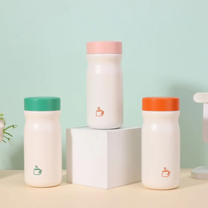 Bouteille isotherme en acier inoxydable à double paroi, tasse portable sous vide avec infuseur à thé, garde au chaud et au froid, pour usage quotidien - Product Image 1