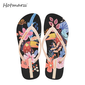 Popular <span class=keywords><strong>marca</strong></span> <span class=keywords><strong>de</strong></span> lujo zapatos casuales zapatillas Niña verano <span class=keywords><strong>playa</strong></span> plana sandalia <span class=keywords><strong>chanclas</strong></span> para mujeres y damas - Product Image 2