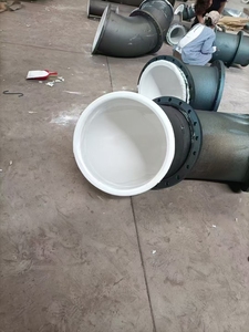Tuyau en acier doublé de plastique à longue durée de vie avec extrémités biseautées pour le transport de fluides - Product Image 2