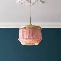 Lustre suspendu en fer à pampilles LED de style moderne pour la décoration intérieure, idéal pour les hôtels et les cuisines