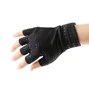 Gants de compression demi-doigts antidérapants à thérapie magnétique en coton et élasthanne durables pour le fitness, le cyclisme et les sports de plein air - Product Image 2