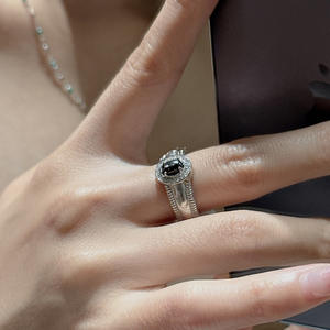 Anillo de Plata de Ley S925 de Estilo Vintage con Incrustaciones Ovaladas de Piedra Dorada y Diseño de Nicho, Anillo Sencillo, Moderno y de Moda - Product Image 2