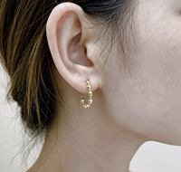 Boucles d'oreilles créoles ouvertes en or massif 18 carats avec perles facettées pour femme, bijoux fins pour usage quotidien, vente en gros