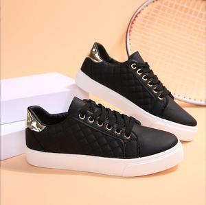 Chaussures de sport basses pour femmes en <span class=keywords><strong>cuir</strong></span> blanc respirant à lacets, chaussures décontractées à semelle souple, vente en gros à bas prix - Product Image 4