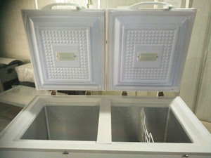Congélateur coffre et réfrigérateur solaires à double porte pleine Smad - Product Image 4